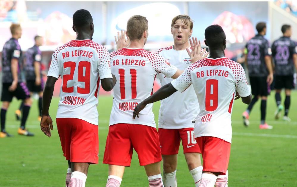 欧冠综合 ｜ 拜仁逆转葡体 国米不敌利物浦